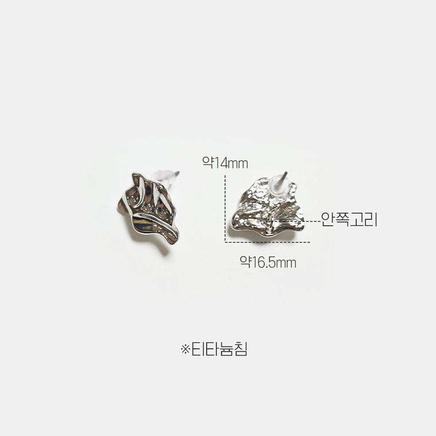 LSJ-04-43_08.jpg